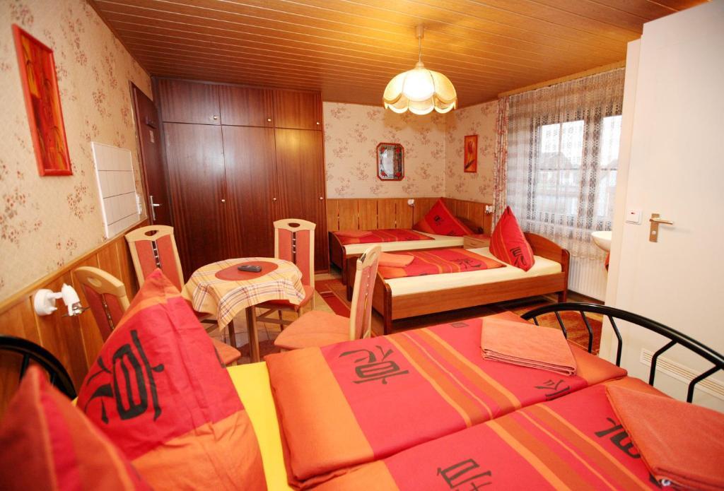 Hotel-Pension Klaer Špýr Pokoj fotografie