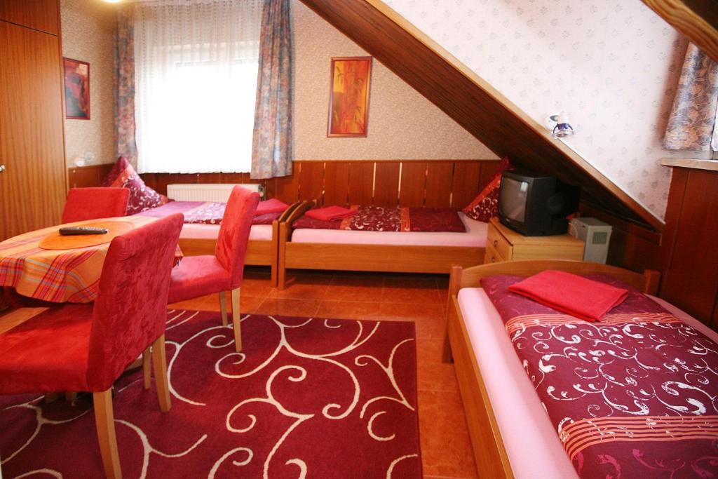 Hotel-Pension Klaer Špýr Pokoj fotografie